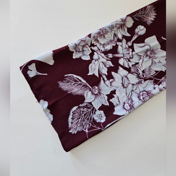 BCBG floral tunic (S) - Picture 6 of 8